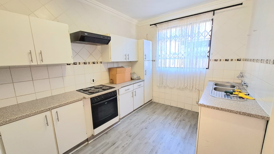 3 Bedroom Property for Sale in Three Rivers Proper Gauteng