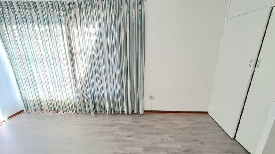 3 Bedroom Property for Sale in Three Rivers Proper Gauteng