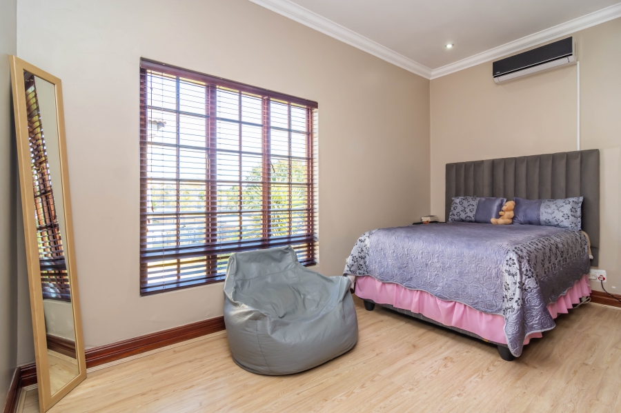 4 Bedroom Property for Sale in Noordwyk Gauteng