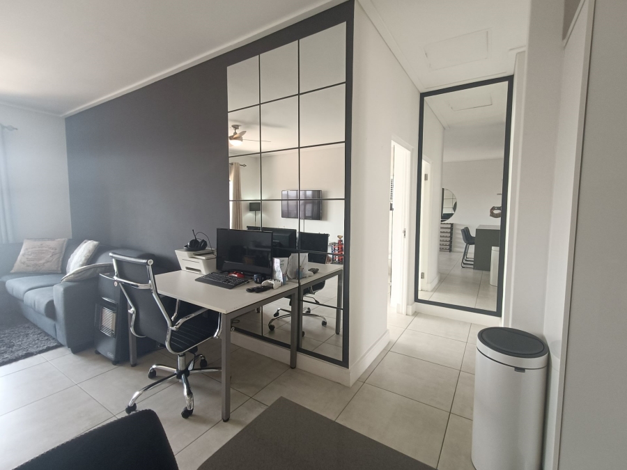 2 Bedroom Property for Sale in The Polofields Gauteng