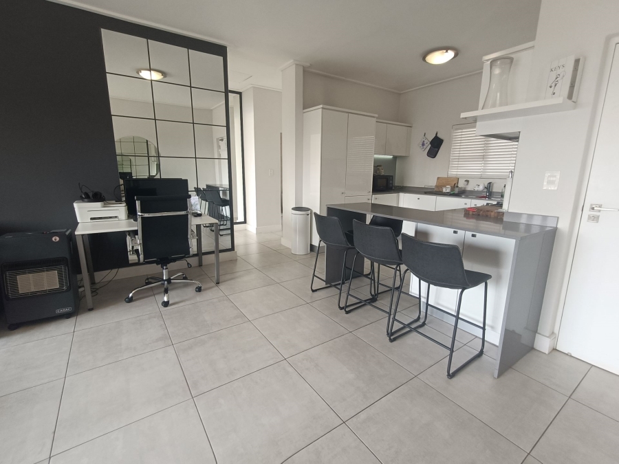 2 Bedroom Property for Sale in The Polofields Gauteng