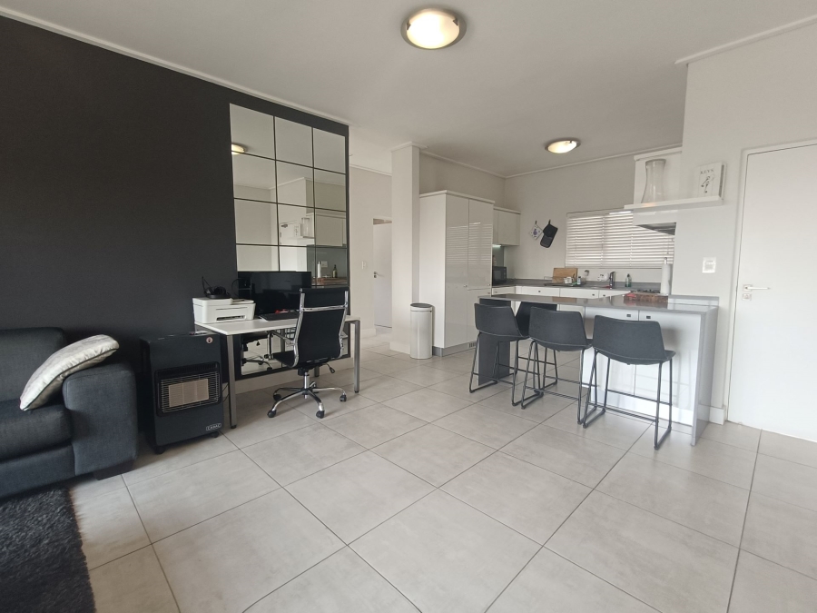 2 Bedroom Property for Sale in The Polofields Gauteng