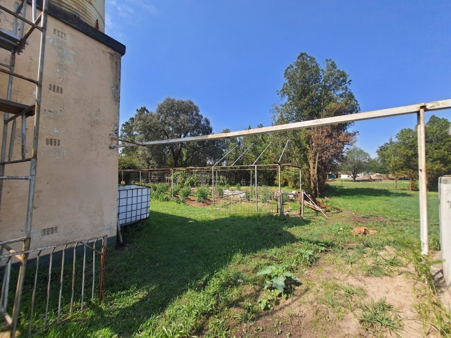 4 Bedroom Property for Sale in Theoville Gauteng