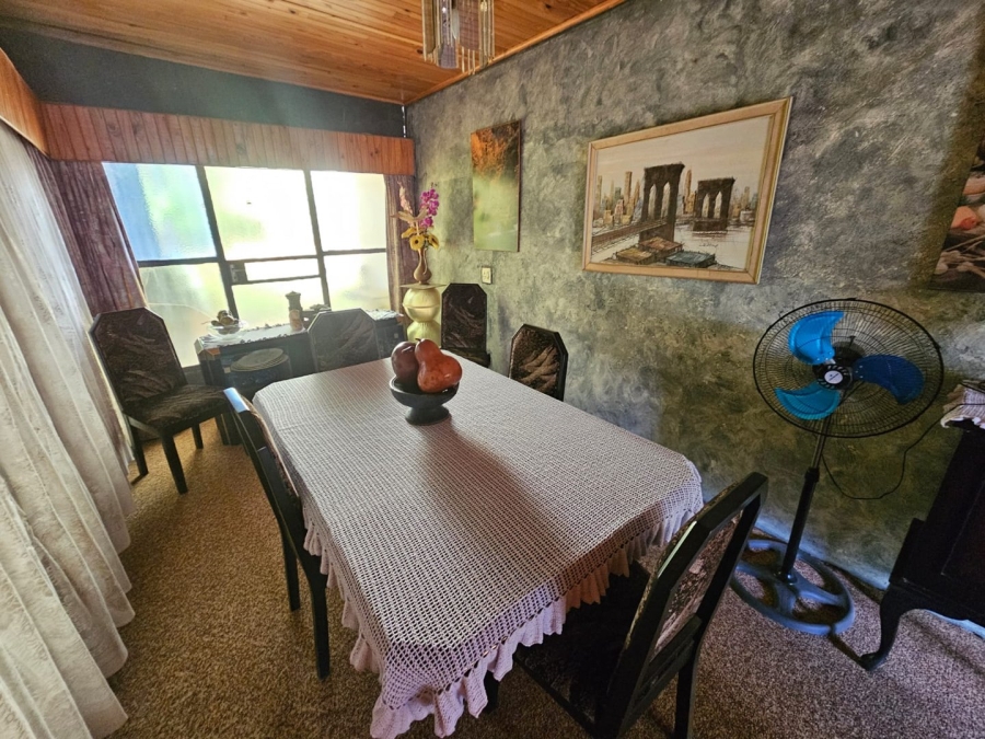 4 Bedroom Property for Sale in Theoville Gauteng