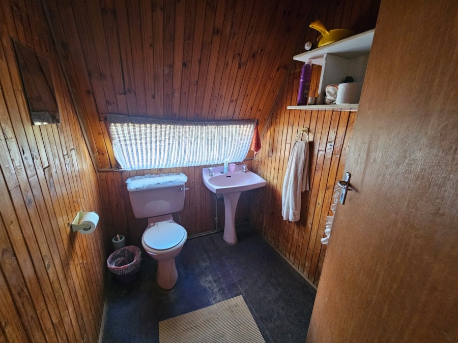 4 Bedroom Property for Sale in Theoville Gauteng