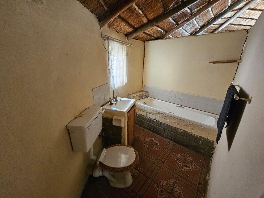 4 Bedroom Property for Sale in Theoville Gauteng