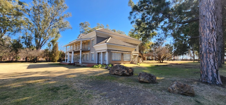 9 Bedroom Property for Sale in Lochvaal Gauteng