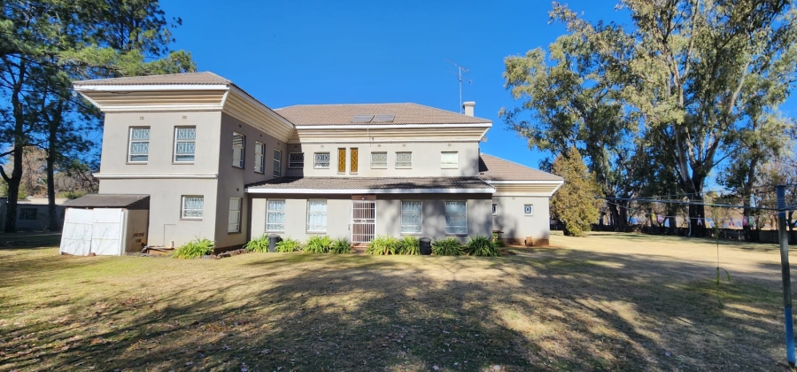 9 Bedroom Property for Sale in Lochvaal Gauteng