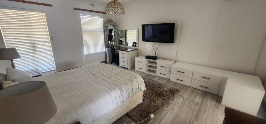 9 Bedroom Property for Sale in Lochvaal Gauteng