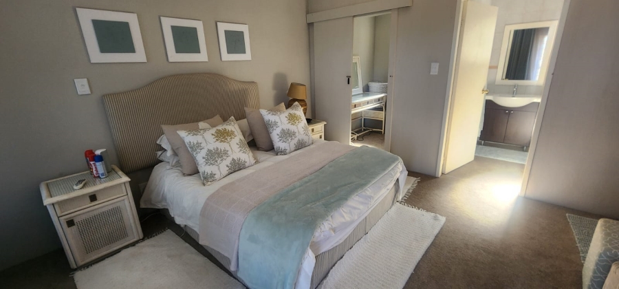 9 Bedroom Property for Sale in Lochvaal Gauteng