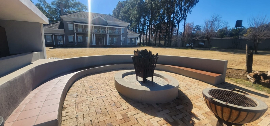 9 Bedroom Property for Sale in Lochvaal Gauteng