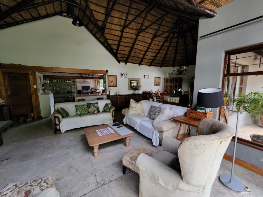 7 Bedroom Property for Sale in Marlbank Gauteng