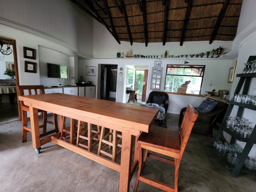 7 Bedroom Property for Sale in Marlbank Gauteng