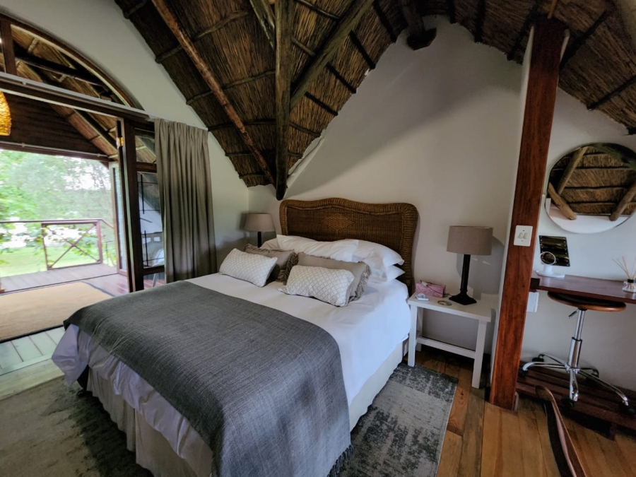 7 Bedroom Property for Sale in Marlbank Gauteng