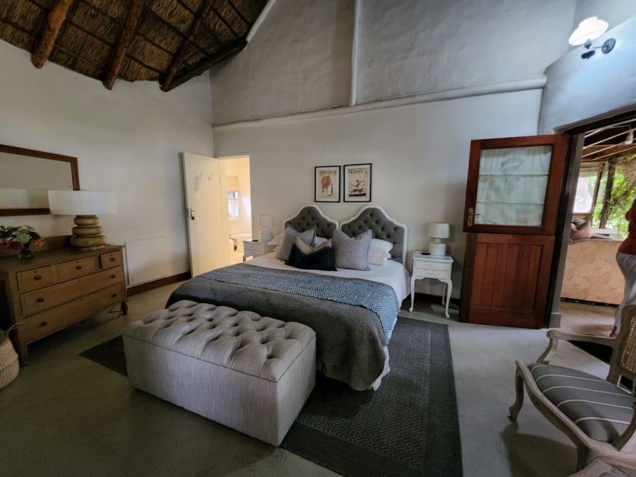 7 Bedroom Property for Sale in Marlbank Gauteng