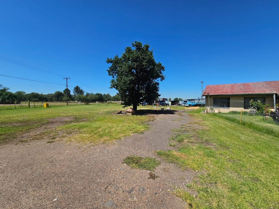 3 Bedroom Property for Sale in Nanescol Gauteng