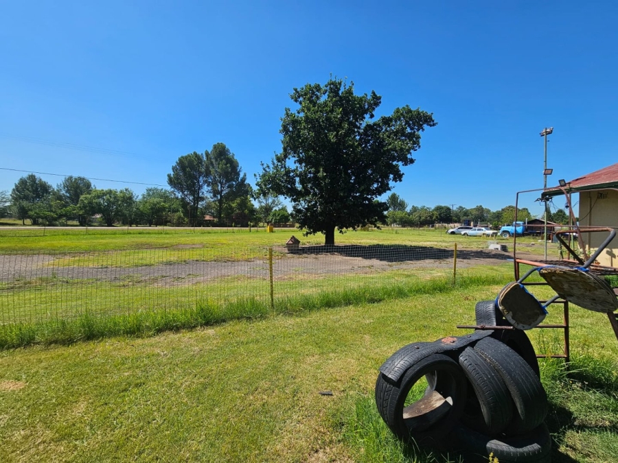 3 Bedroom Property for Sale in Nanescol Gauteng