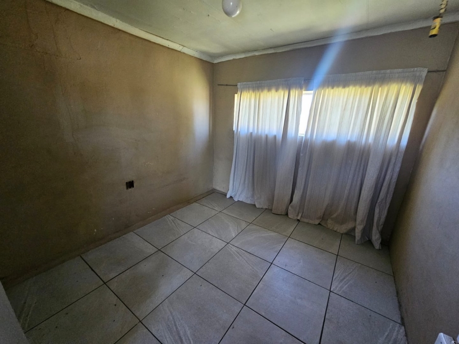 3 Bedroom Property for Sale in Nanescol Gauteng