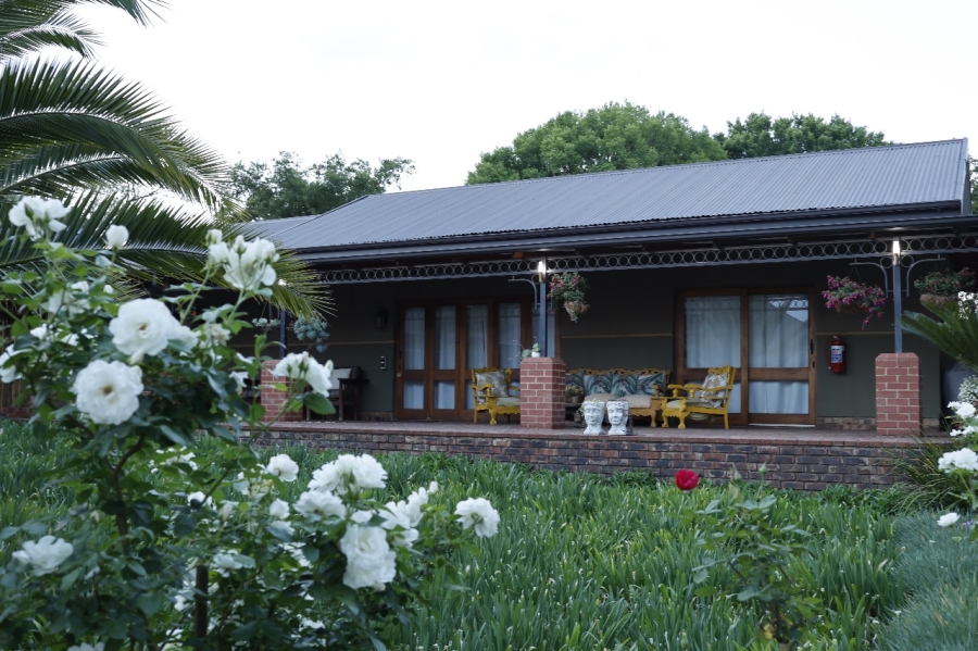 4 Bedroom Property for Sale in Kaalplaats Gauteng