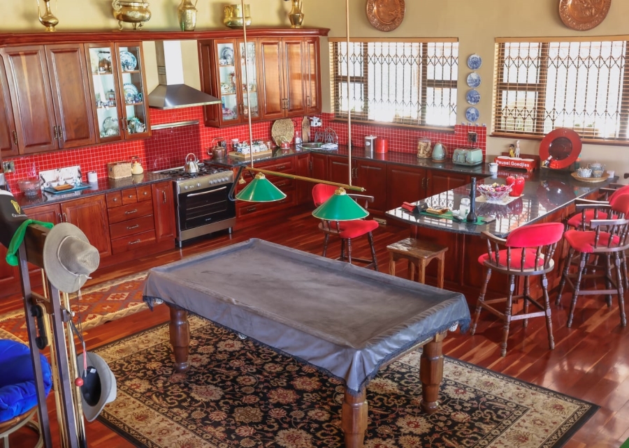 4 Bedroom Property for Sale in Kaalplaats Gauteng