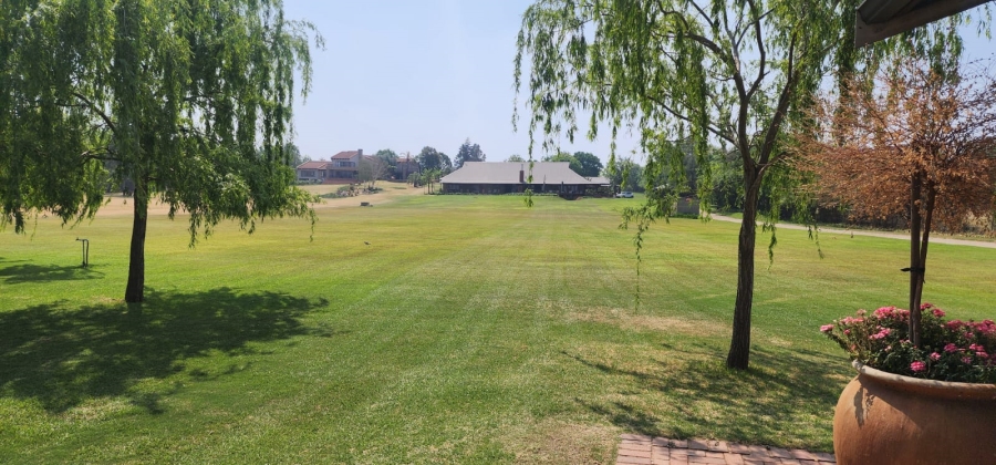 4 Bedroom Property for Sale in Kaalplaats Gauteng