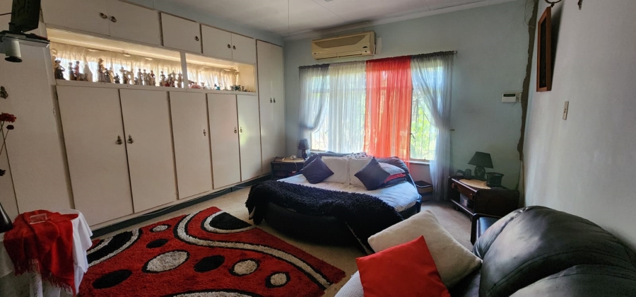 4 Bedroom Property for Sale in Rosashof Gauteng