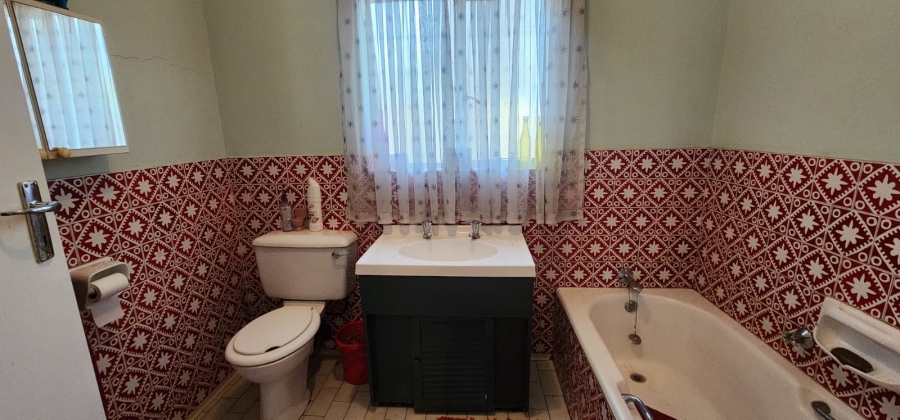 4 Bedroom Property for Sale in Rosashof Gauteng