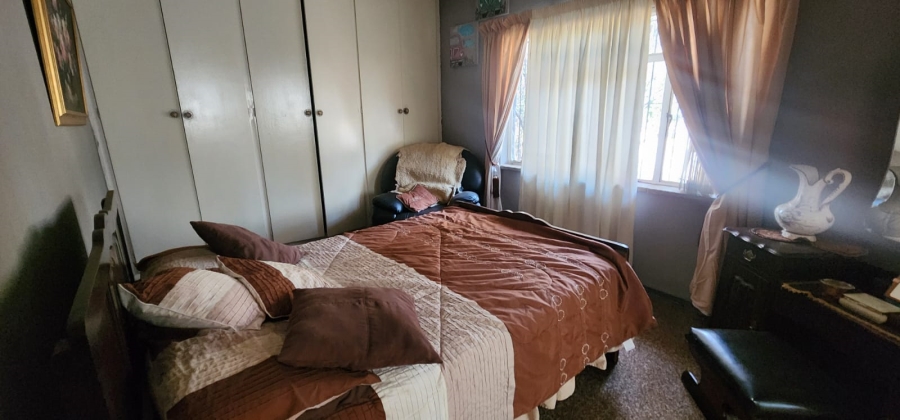 4 Bedroom Property for Sale in Rosashof Gauteng