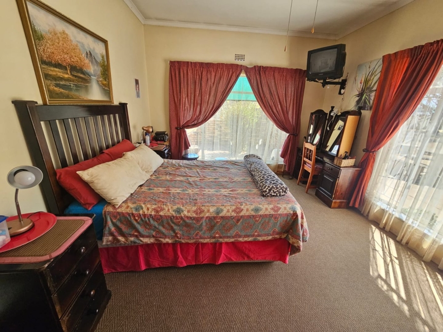 3 Bedroom Property for Sale in Mullerstuine Gauteng