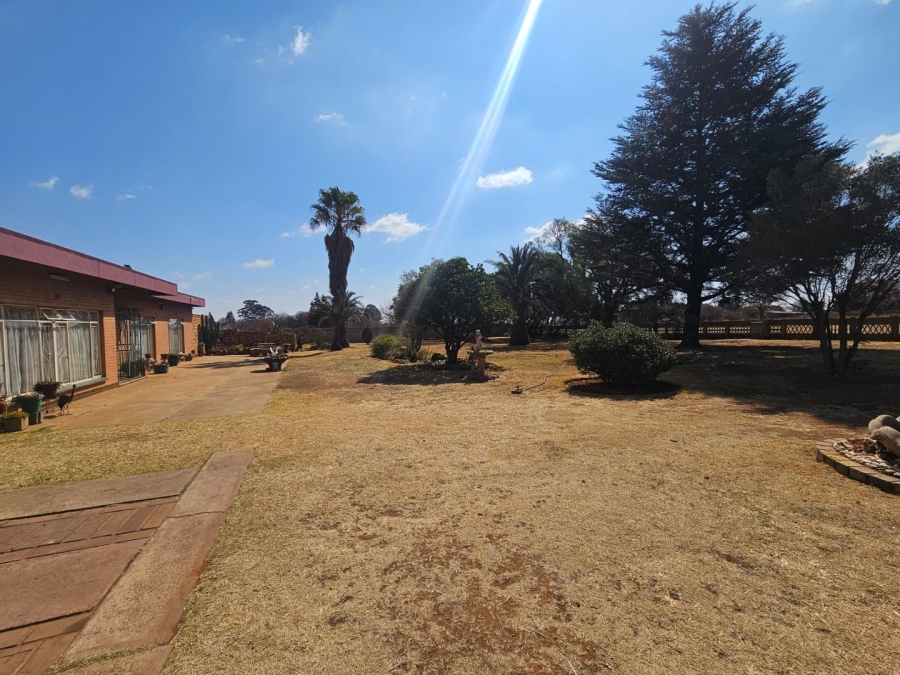 3 Bedroom Property for Sale in Mullerstuine Gauteng