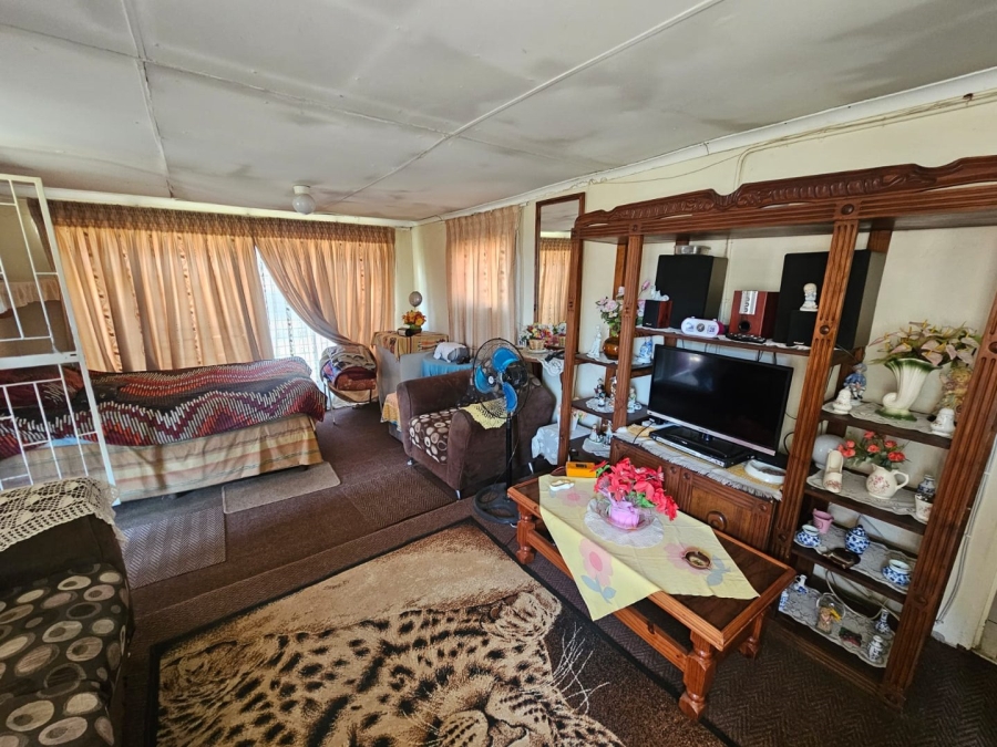 3 Bedroom Property for Sale in Mullerstuine Gauteng