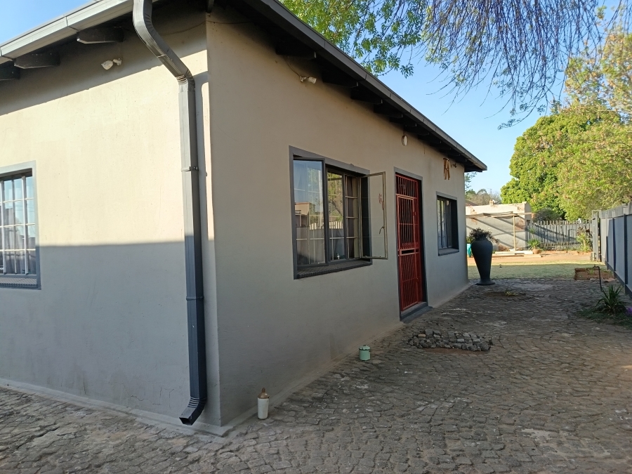 3 Bedroom Property for Sale in Brakpan Central Gauteng