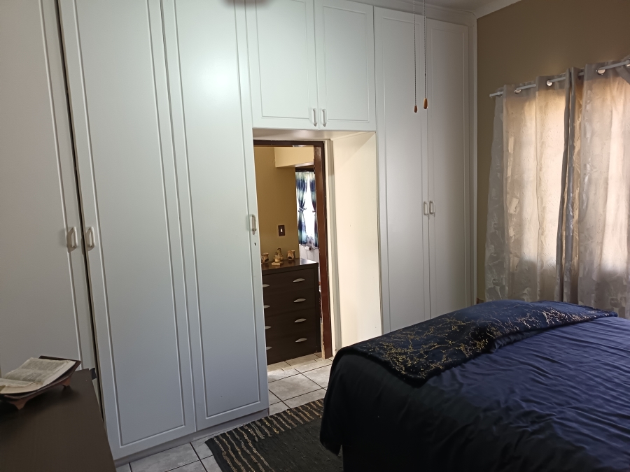 3 Bedroom Property for Sale in Brakpan Central Gauteng