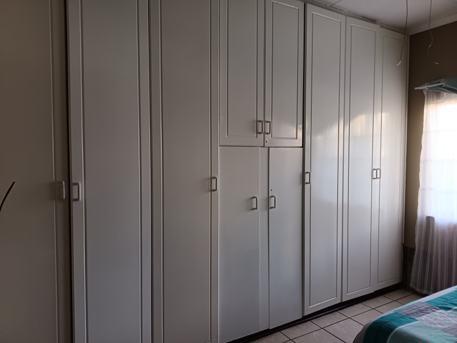 3 Bedroom Property for Sale in Brakpan Central Gauteng