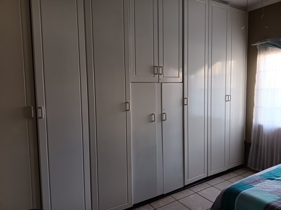 3 Bedroom Property for Sale in Brakpan Central Gauteng