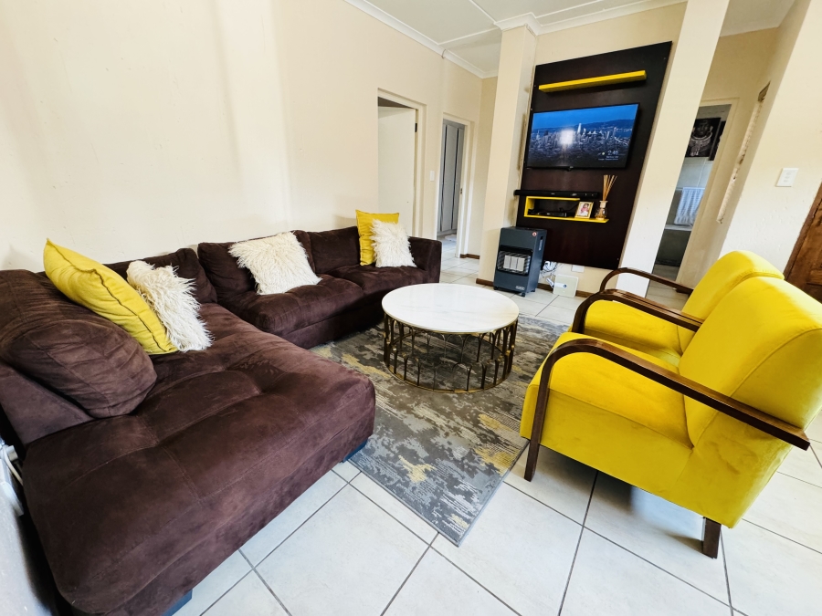 2 Bedroom Property for Sale in Helderwyk Gauteng