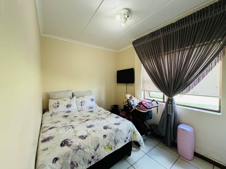 2 Bedroom Property for Sale in Helderwyk Gauteng