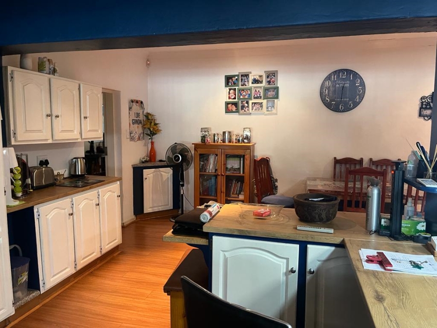 5 Bedroom Property for Sale in Three Rivers Gauteng