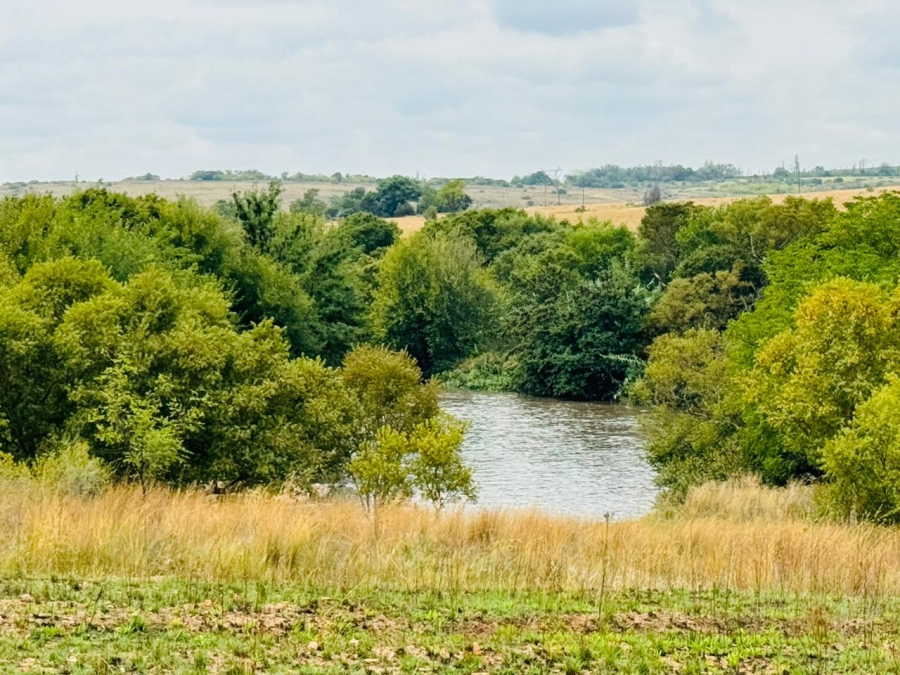 0 Bedroom Property for Sale in Lanseria Gauteng