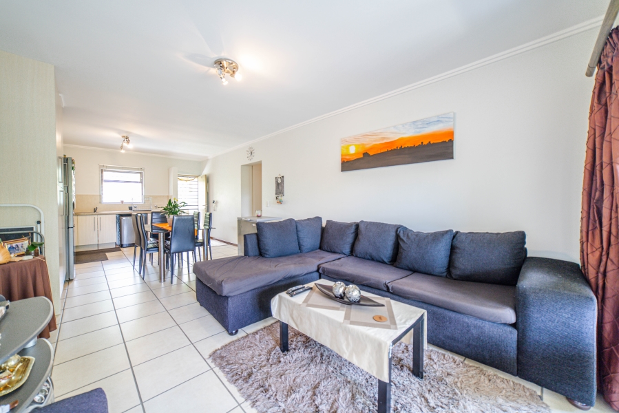 3 Bedroom Property for Sale in Broadacres Gauteng