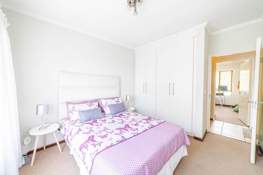 3 Bedroom Property for Sale in Broadacres Gauteng