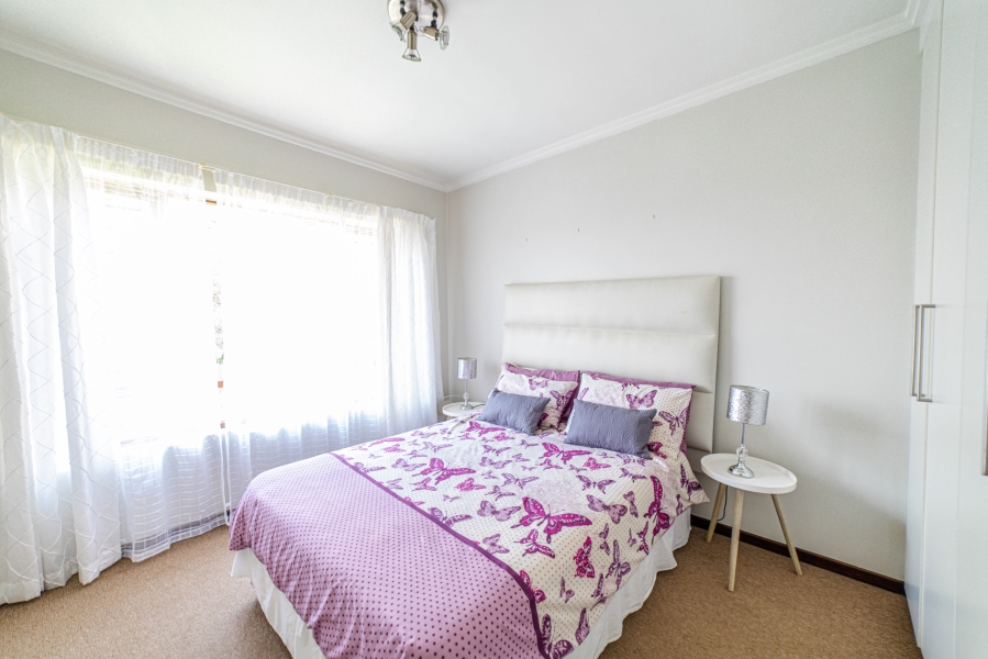 3 Bedroom Property for Sale in Broadacres Gauteng