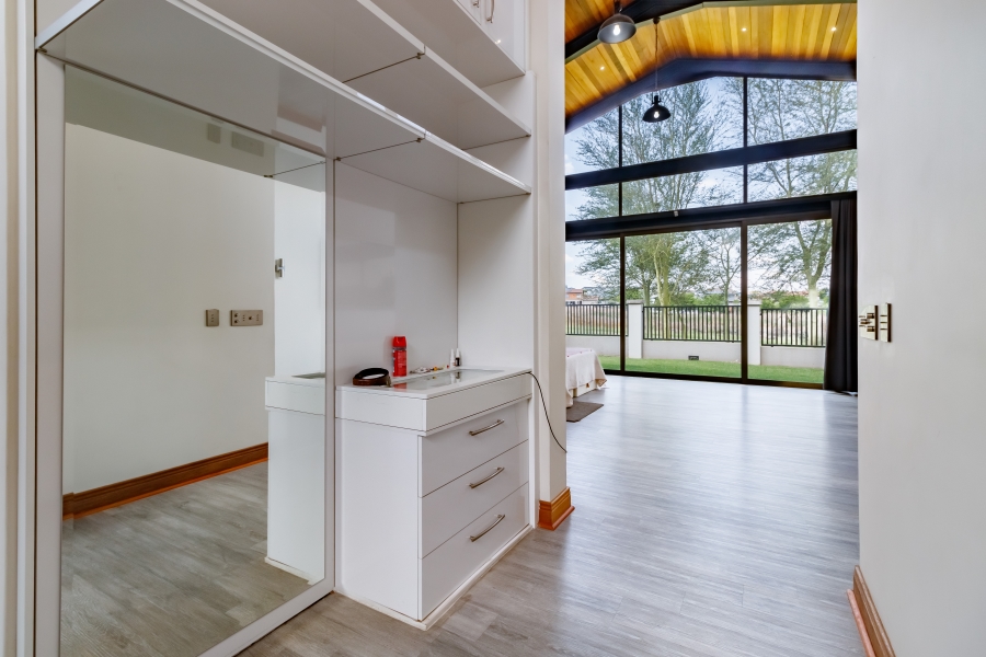 4 Bedroom Property for Sale in Midstream Estate Gauteng