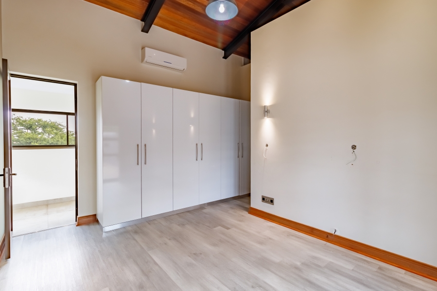 4 Bedroom Property for Sale in Midstream Estate Gauteng