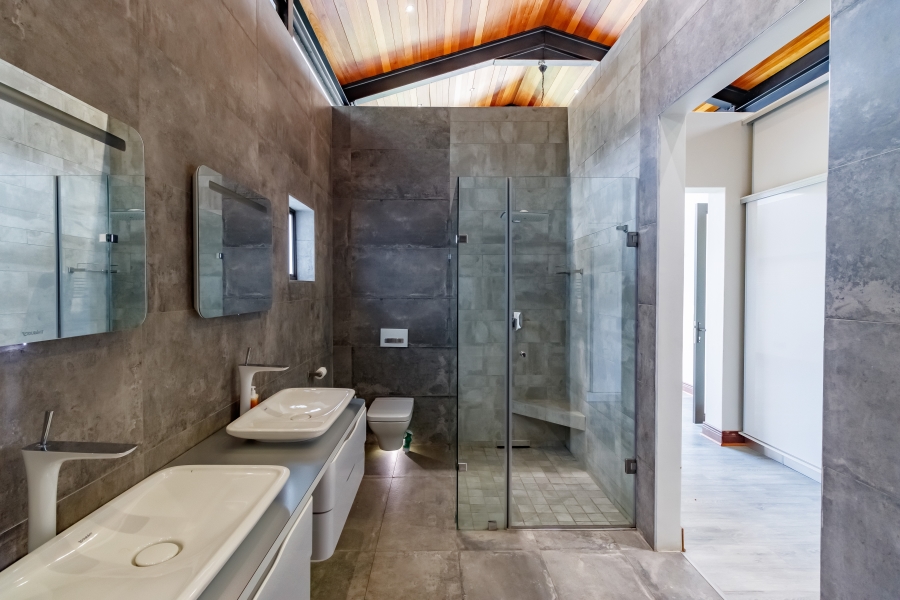 4 Bedroom Property for Sale in Midstream Estate Gauteng