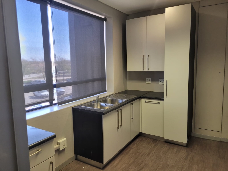 To Let commercial Property for Rent in Southdowns Estate Gauteng