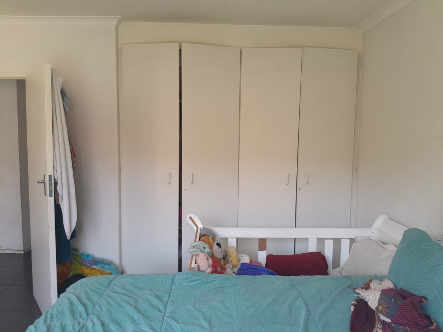 2 Bedroom Property for Sale in Vorna Valley Gauteng