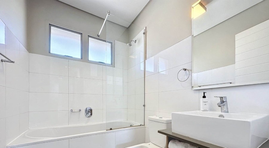 2 Bedroom Property for Sale in Brooklyn Gauteng