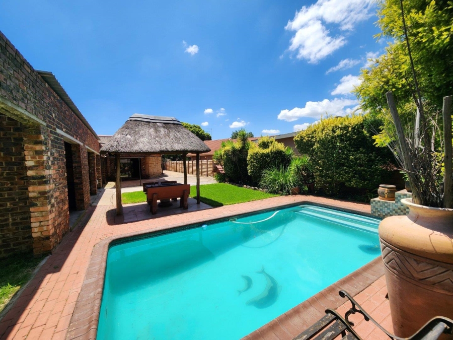 3 Bedroom Property for Sale in Three Rivers Gauteng