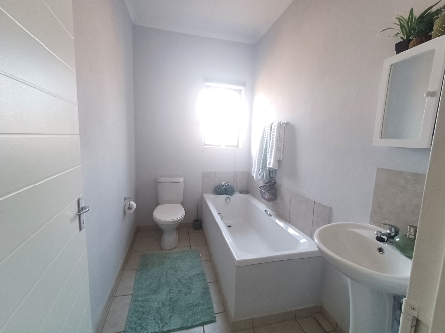 3 Bedroom Property for Sale in Clarina Gauteng
